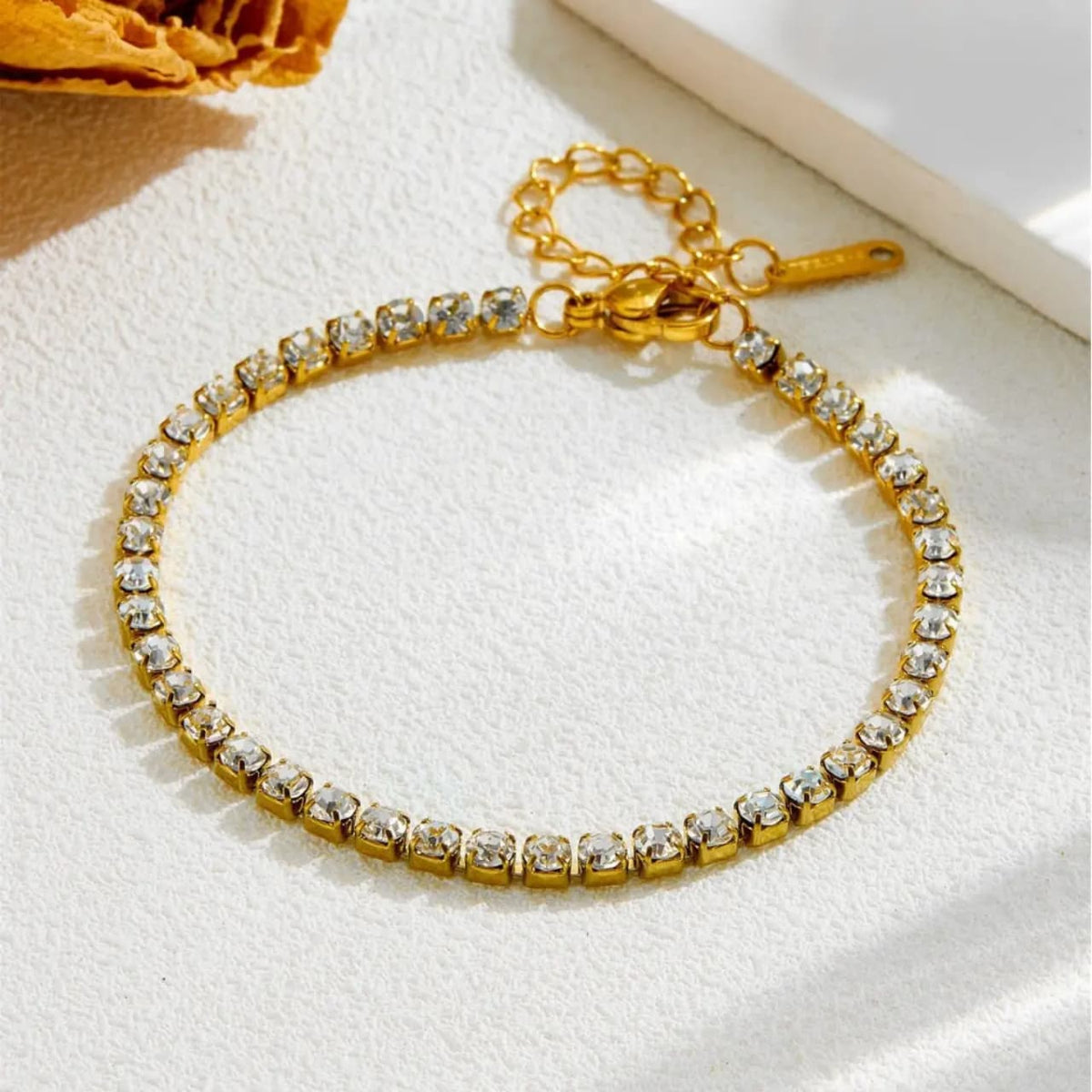 S tenis bracelet