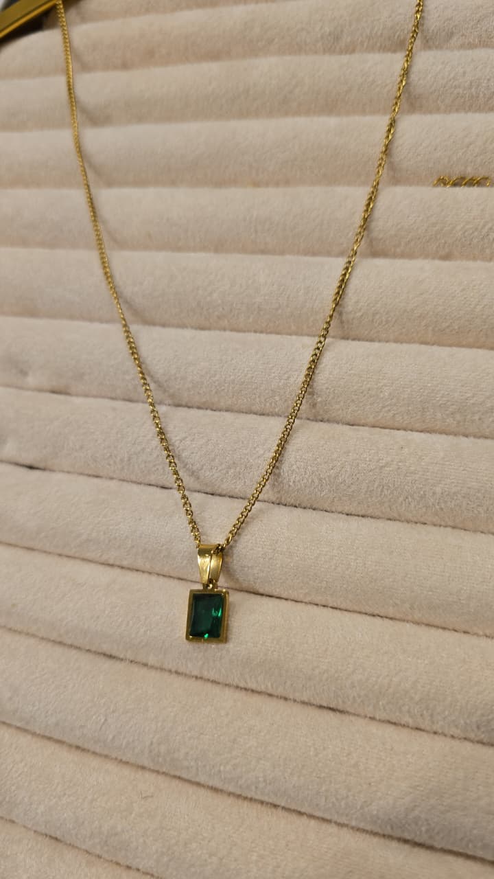 Emerald Green Necklace