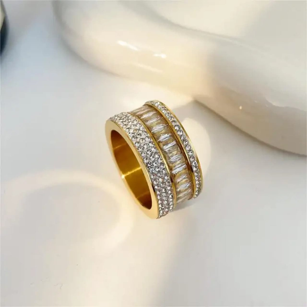 Royal zircone luxury Ring