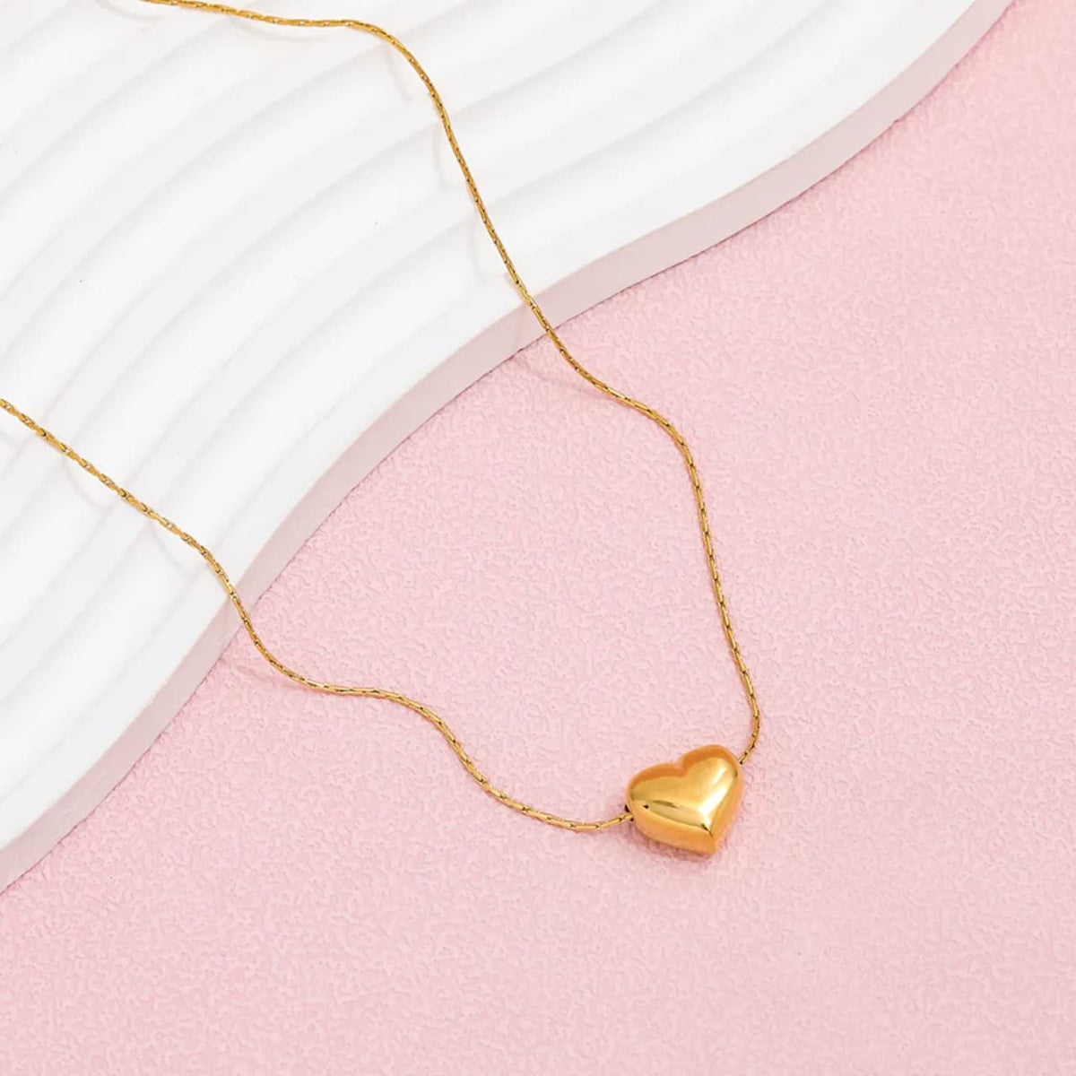 S heart Necklace