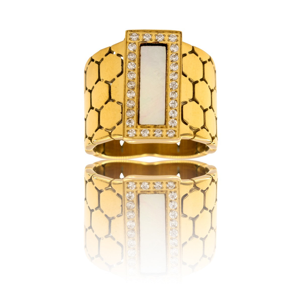 Luxury ring  Adjustable size
