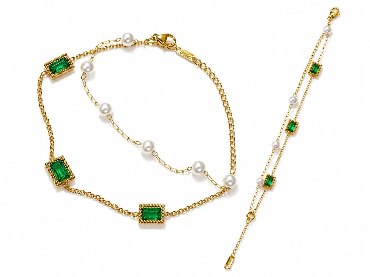 Emerald Peals Bracelet