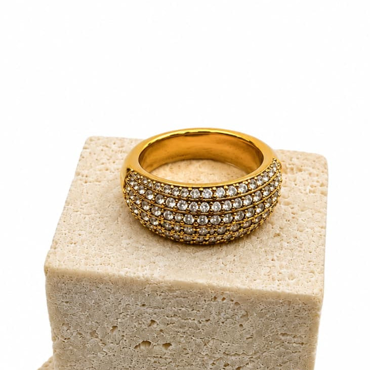 Luxury Zirconia Ring