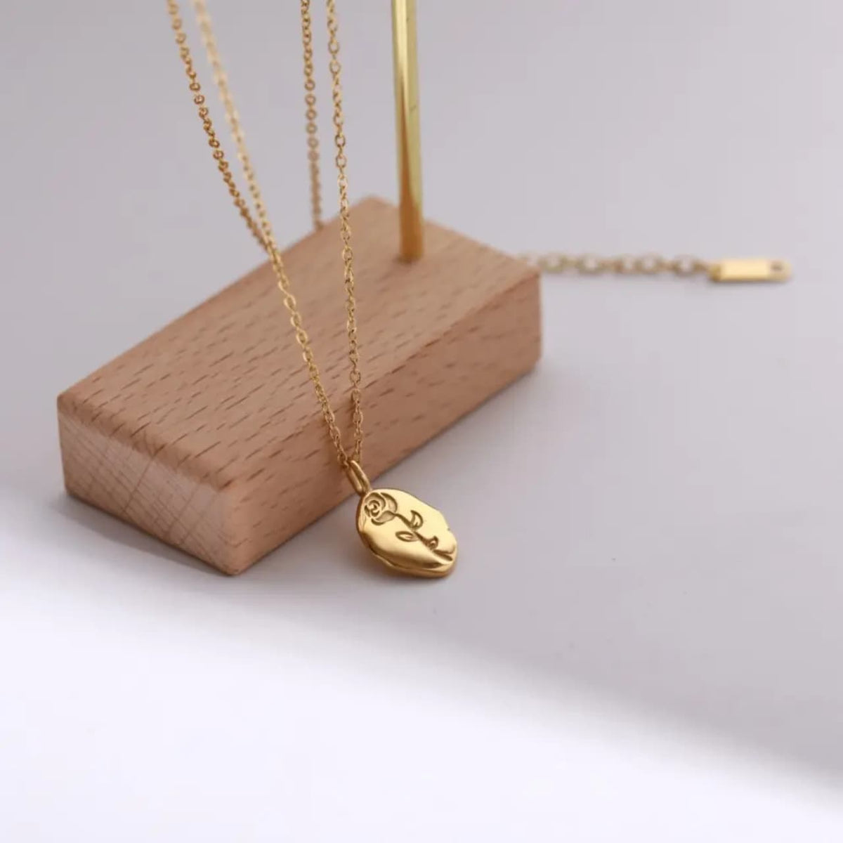 Rose gold Plated necklace