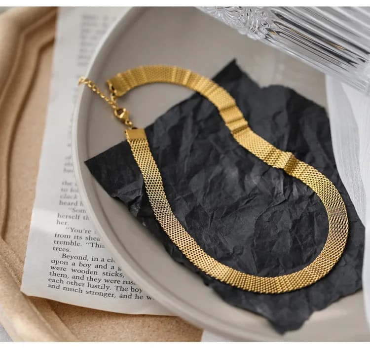 Rowena Necklace
