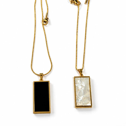 Dual sided necklace