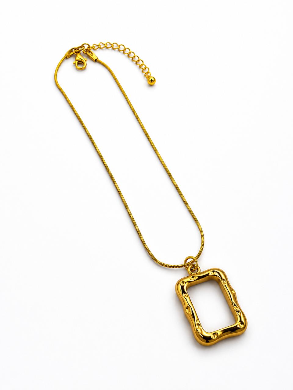 Frame necklace
